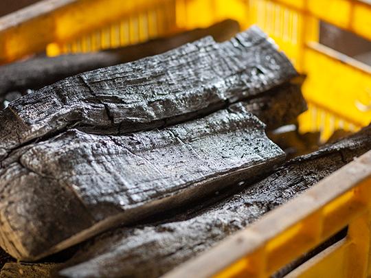 明るいマイルドソープ（化粧石鹸）竹炭入り